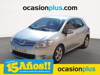 Toyota Auris 1.4 D-4D DPF Active 66 kW (90 CV)
