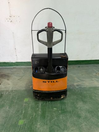 Transpaleta STILL eléctrica