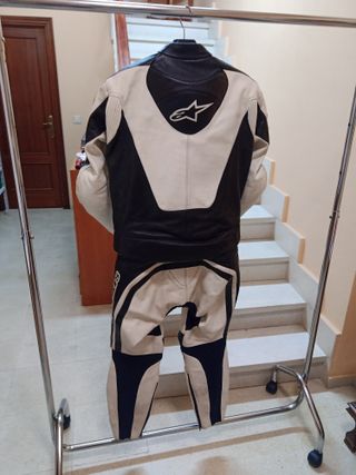 Mono Alpinestars Talla 52 L traje cuero 2 piezas