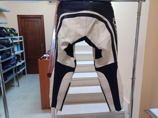 Mono Alpinestars Talla 52 L traje cuero 2 piezas