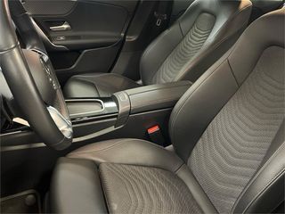 MERCEDES-BENZ Clase A 180 d