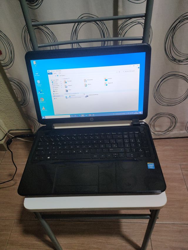 Portátil HP Negro/Plateado