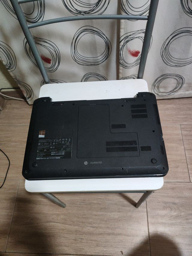 Portátil HP Negro/Plateado