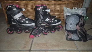 Patines Decathlon Talla 34/36 con protecciones.