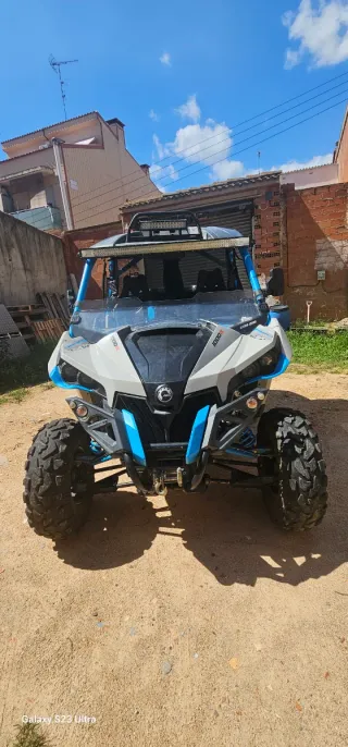 maberick can am 1000r 2017