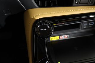 Lexus NX 450H Premium 4WD NUEVO 309cv