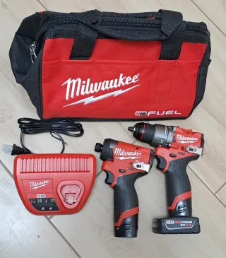 Milwaukee M12 FUEL Kit Trapano Avvitatore