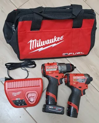 Milwaukee M12 FUEL Kit Trapano Avvitatore