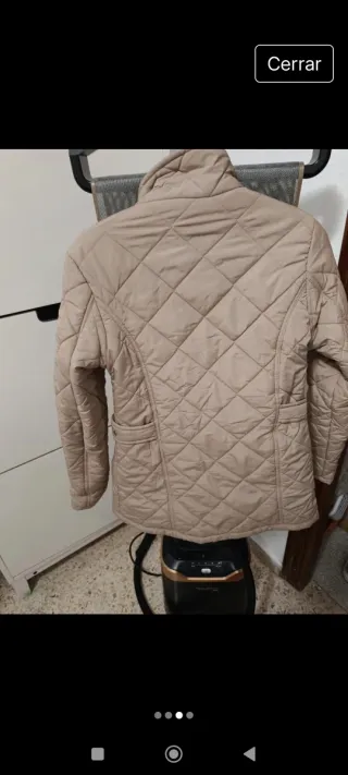 Chaqueta acolchada Cien por Cien beige