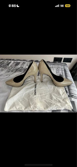 Zapatos de salón Pierre Hardy beige