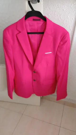 Americana fucsia hombre