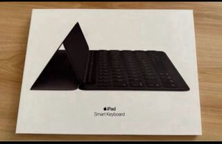 Teclado Smart Keyboard iPad 7ª Gen / Air 3ª Gen