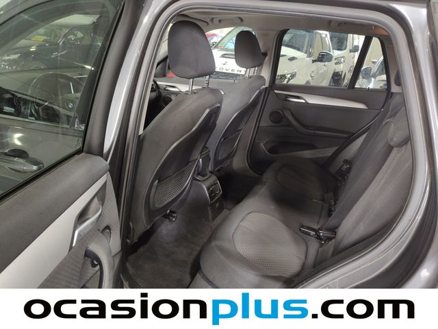 BMW X1 sDrive18i 100 kW (136 CV)