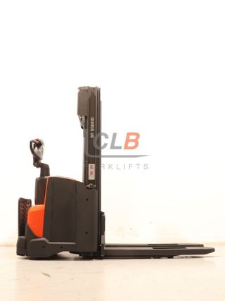 Ref. M-6253 Apilador Eléctrico con Plataforma BT SWE 120 L Staxio