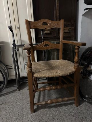 Sillón butacón de madera 
