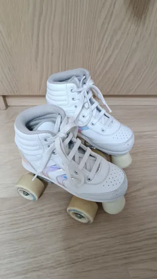 Patines de 4 ruedas para niña