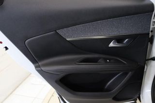Peugeot 3008 1.2 PURETECH 96KW ALLURE S&S 5P