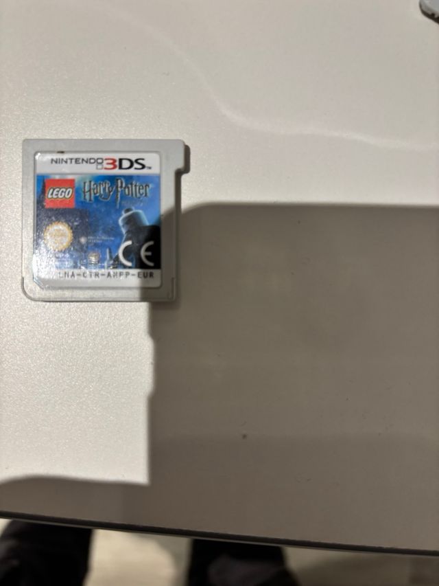 Nintendo 3DS Azul + 4 Juegos