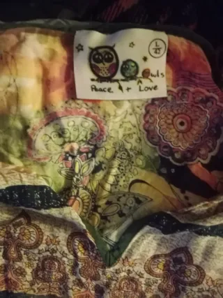 Camiseta manga larga estampado floral Talla L