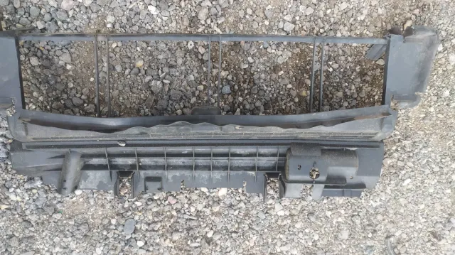 Moldura Frente Mercedes Clase C W204