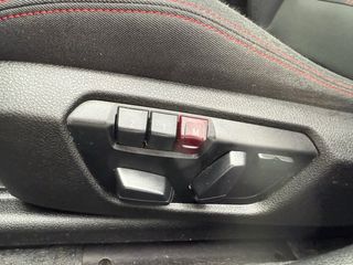 BMW 118i SPORT NAVI PROFESIONAL LLANTAS 17 GARANTI