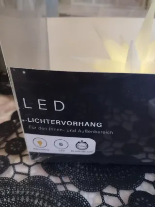 Luci LED Natalizie a Stella e babbo natale 