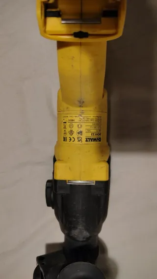 Taladro percutor Dewalt 18V Brushless