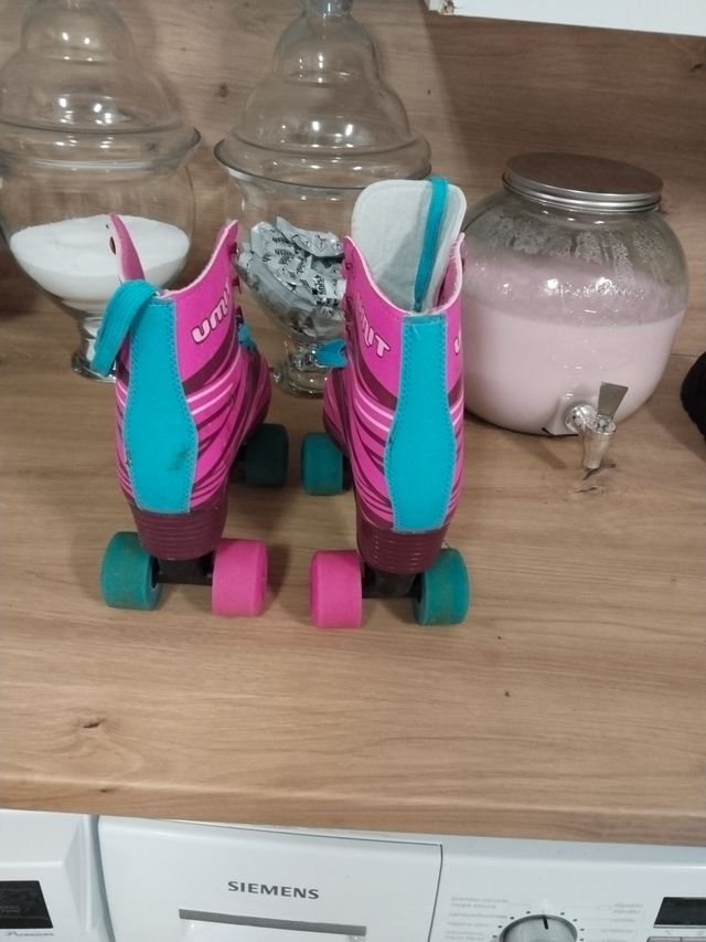 Patines 4 ruedas talla 38