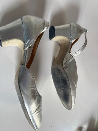 Zapatos de baile plateados cómodos Tacón de 6 cts