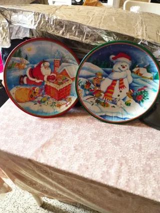 Porta cioccolatini natalizi in latta