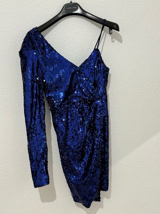 Vari vestiti da donna