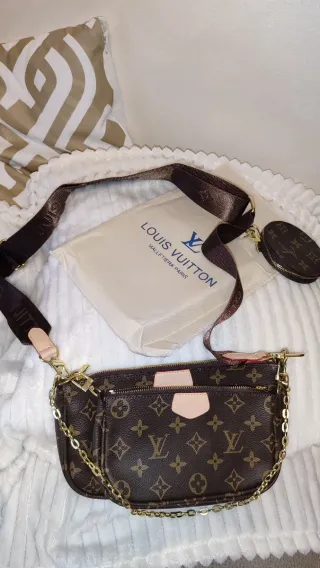 Borsa marrone con tracolla