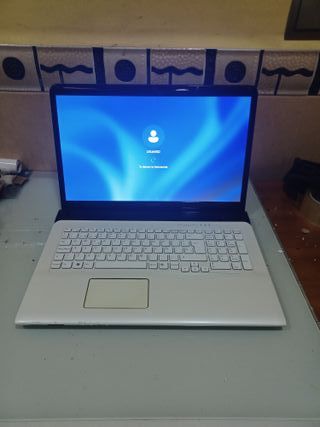 ORDENADOR PORTATIL