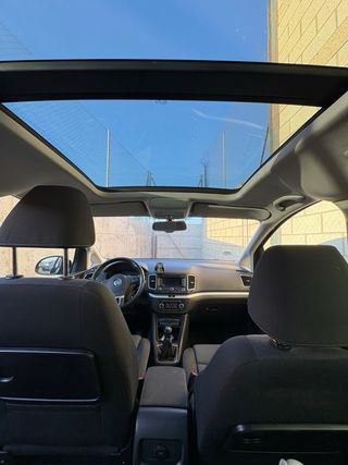 Volkswagen Sharan 2012