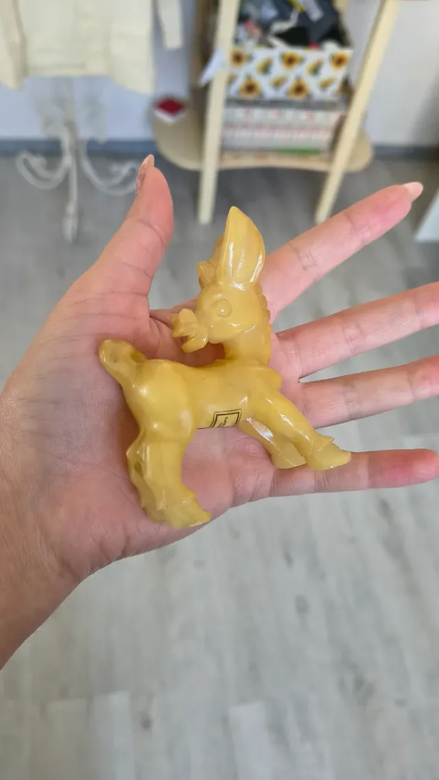 Statuetta Asinello in Alabastro Scolpito