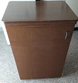 Macchina da cucire Necchi con mobile