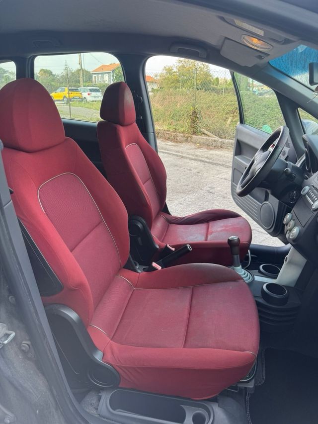 Mitsubishi Colt 2005