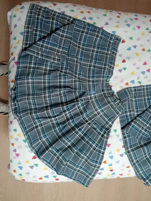 Falda uniforme colegio huerta de la cruz.