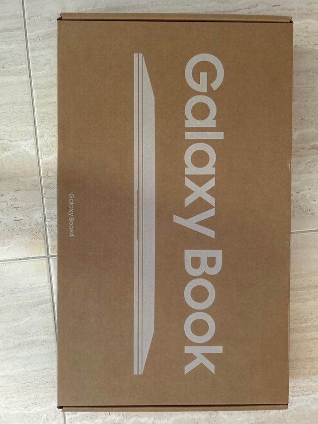 Samsung Galaxy Book4 Gris/Plata