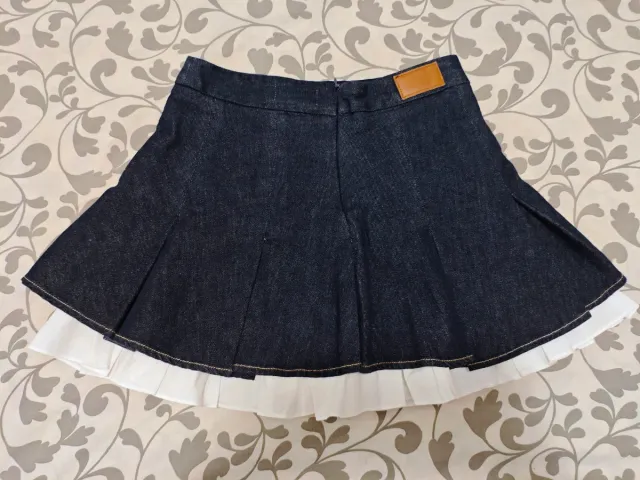 Falda vaquera Urban Revivo con volantes