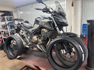 Mecánico motos mantenimientos