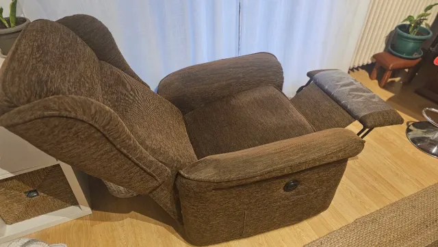 Sofá Relax Reclinable Marrón Tela