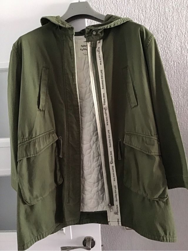 Cazadora Zara niña T10 verde