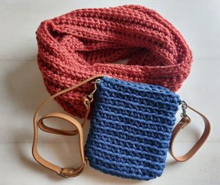 Bolso crochet móvil azul nuevo