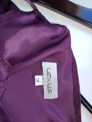 Vestido de fiesta Lexus Talla M Morado