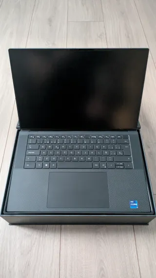 Dell Precision 5560 Intel Core i9