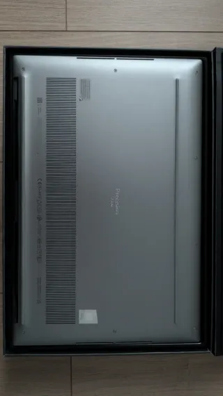 Dell Precision 5560 Intel Core i9