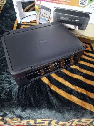 Impresora Epson Negra STYLUS SX235W