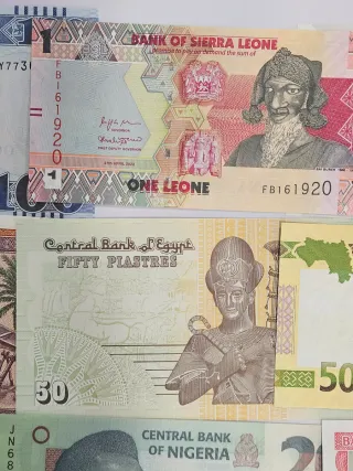 Lote 12 Billetes África Varios Países