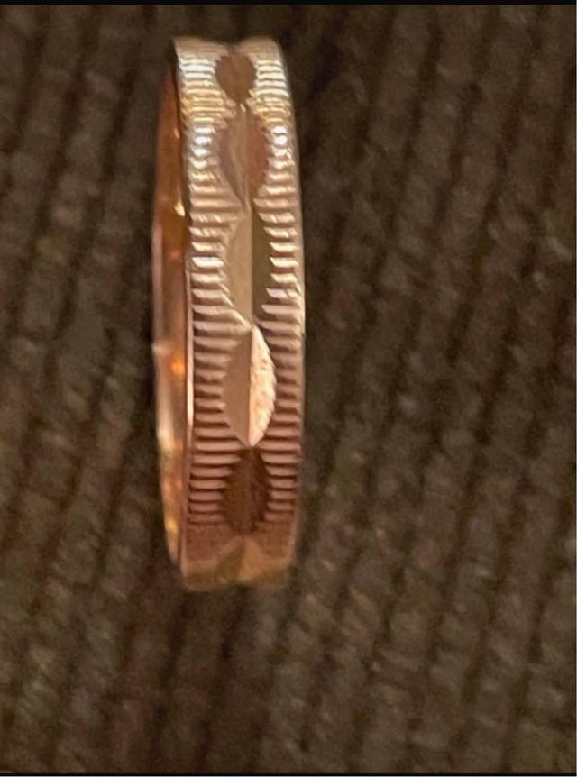 Anillo Oro 18K Labrado